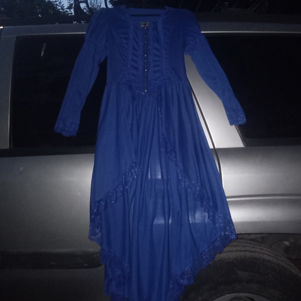 Lacey Blue Renaissance/Victorian style duster - Picture 6 of 7